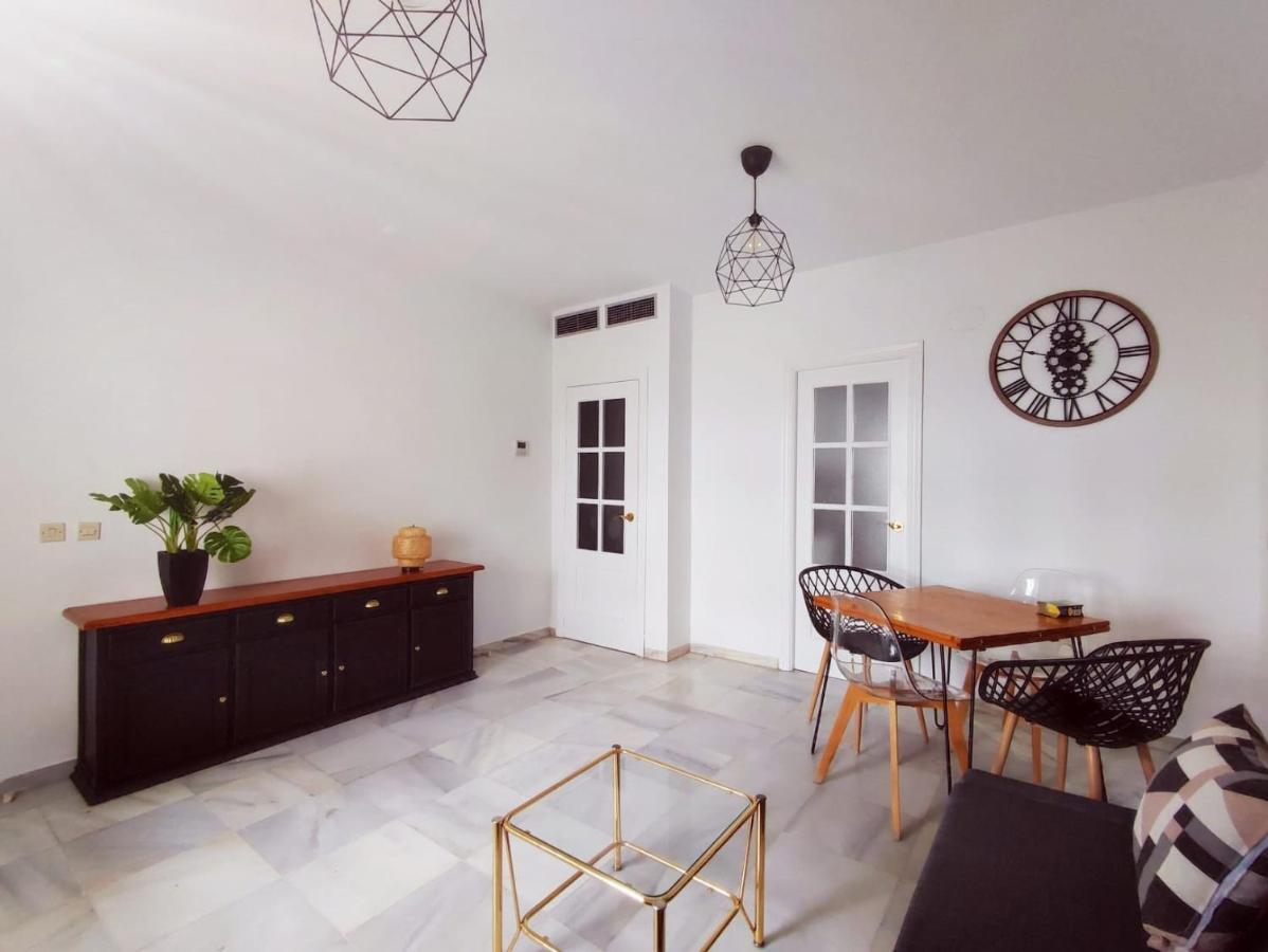 Florencio Quintero Home เซบีญา ภายนอก รูปภาพ